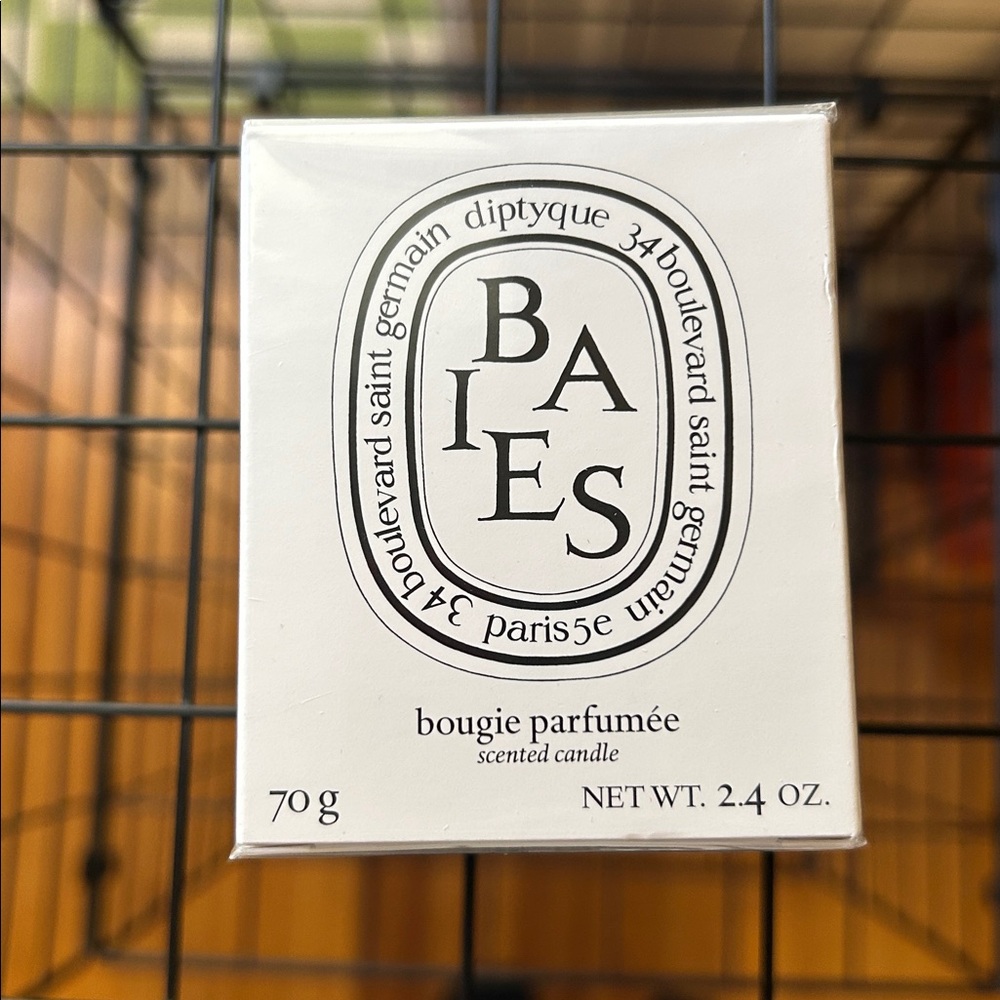 Diptyque Baies Scented Candle - 2.4oz
